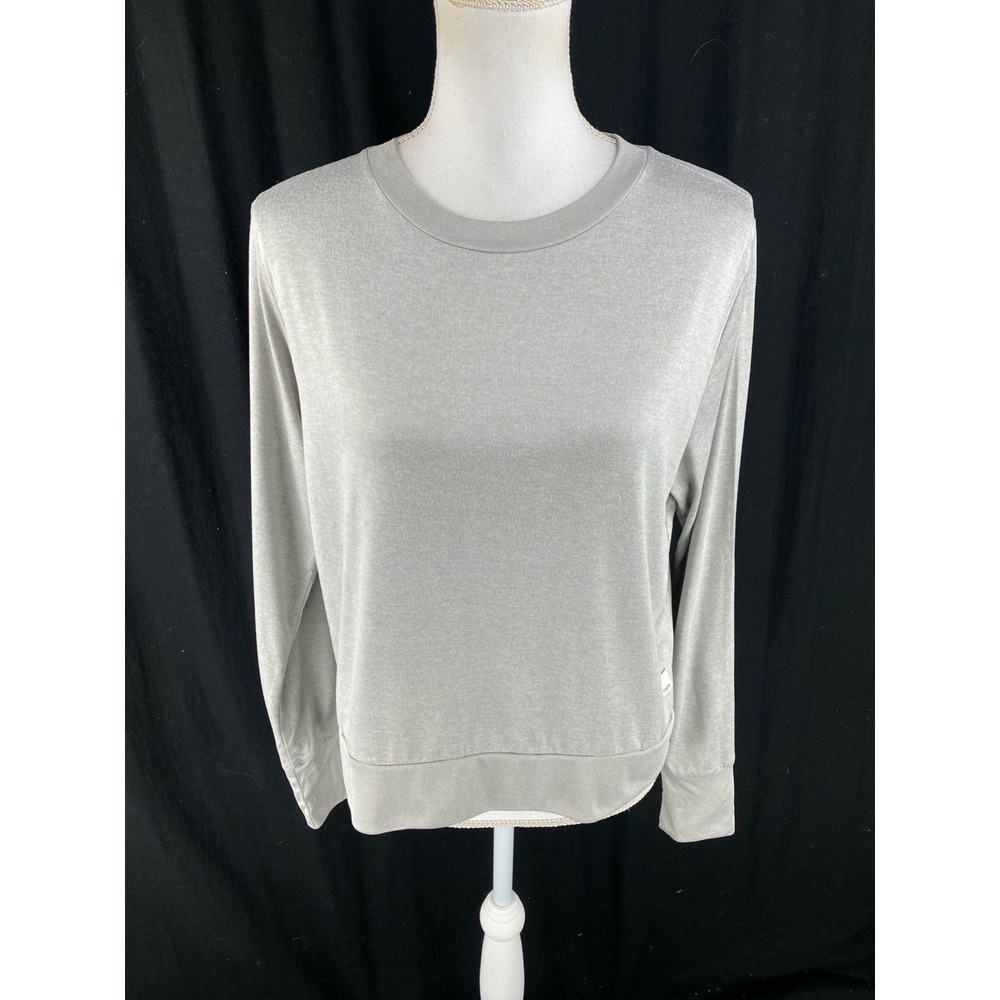 Vuori Daydream Crew Womens L Gray Long Sleeve Athleisure Top VW133
